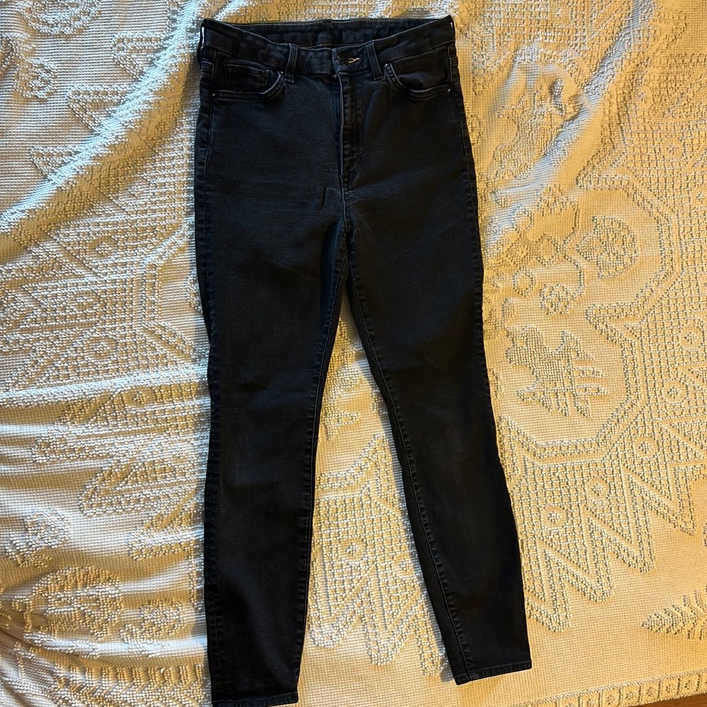 H&M Women’s Black Skinny Jeans Size 30
